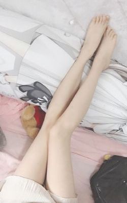 他老是舔我下面_1080免费在线播放