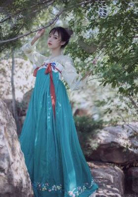 中文狠狠青草久久思思re99_BD韩语手机在线看
